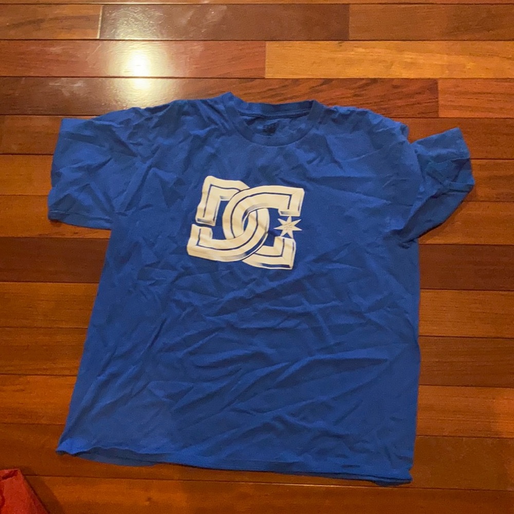 Dg shirt size large